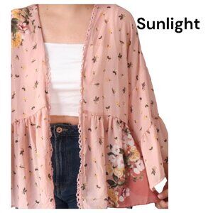 MAURICES Women SZ M Dusty Pink Floral Print Top Kimono Open Front Bell Sleeve